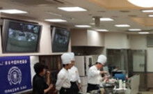 全聚德集团参加第七届中国 北京 餐饮 食品博览会