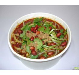 晓富酸辣粉加盟指南 费用、流程与北京餐饮机遇