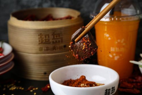 超岛串串火锅被网友评为北京火锅热门榜第一,主打新鲜食材的黑马